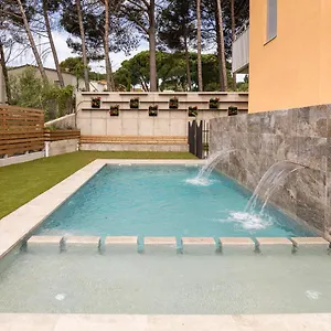 albana-apartaments-turistics.catalonia-hotels.com/